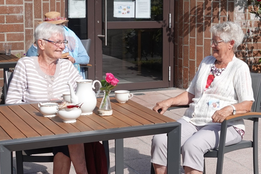 Les Cheveux d'Argent terras vooraan 08