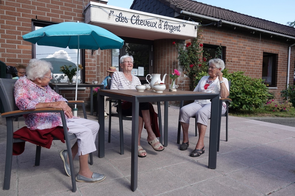 Les Cheveux d'Argent terras vooraan 13