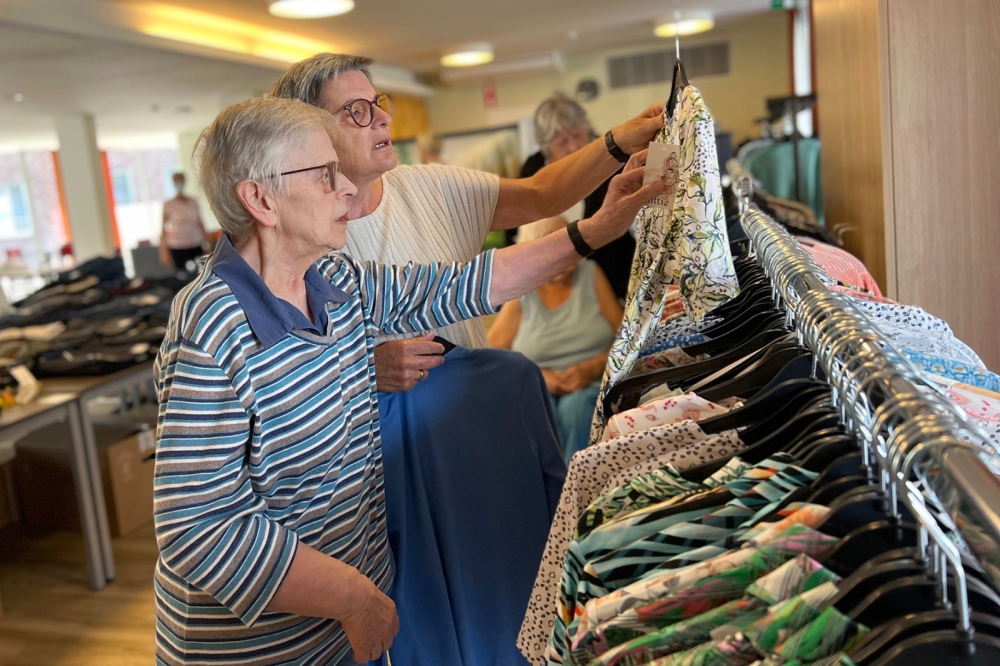 Damiaan kleding aan huis 8