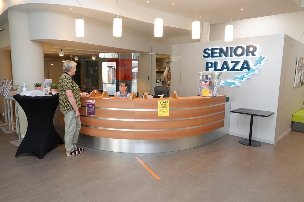 Senior Plaza inkom  2